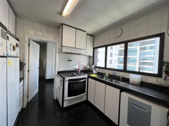 Imagem Apartamento de 4 dormitórios à venda no Itaim Bibi - SP