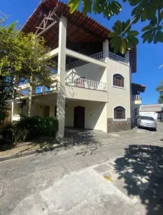 Imagem Casa de condomínio à venda em São Gonçalo, Colubande, com 4 quartos, 250m2