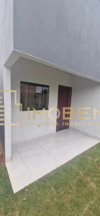 Imagem Casa à venda em Sinop-MT, bairro Parque Amazonas: 2 quartos, 1 sala, 1 banheiro, 70m² de área.