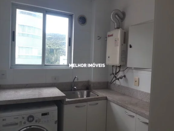 Imagem Locação anual, vista mar com 03 suítes e 2 vagas de garagem localizado no bairro Pioneiros em Balneário Camboriú.