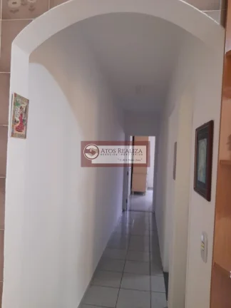 Imagem Vendo SUPER Oportunidade no Jardim Lalo. Casa térrea no Jardim Lalo, São 2 Dormitórios, 1 Suíte, 2 vagas de garagem, corredor lateral, próximo a estação autódromo da CPTM. Apenas R$ 550.000 aceita financiamento, Valor de Oportunidade.