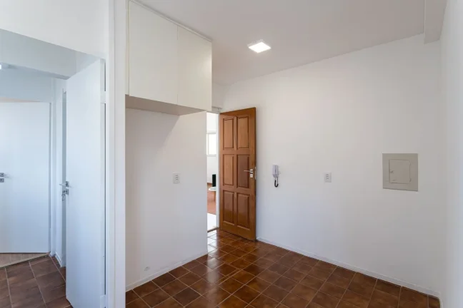 Imagem Apartamento 121M², 3Q, 1 Suíte, 2 Banheiros, 1 Vaga, Academia, Piscina, Salão de Festas, Churrasqueira, Playground, Quadra, Espaço Gourmet.