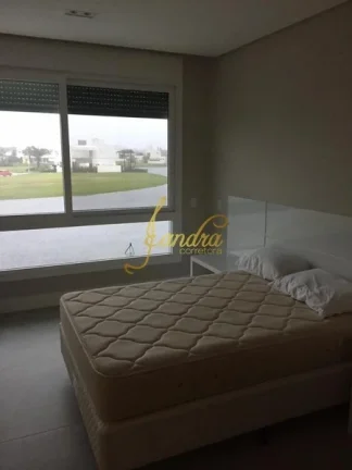Imagem Belíssima Sobrado no Condomínio Enseada!