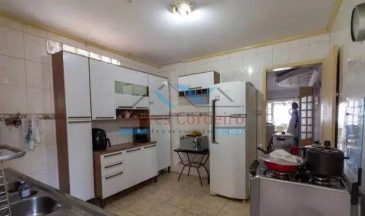 Imagem Sobrado com 4 dorm. (1 suíte) + 2 vagas - Jd. Bonfiglioli
