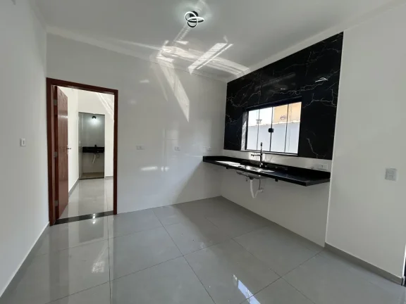 Imagem Casa para Venda em Itanhaém, Jamaica (Praia), 2 dormitórios, 1 suíte, 2 banheiros, 2 vagas