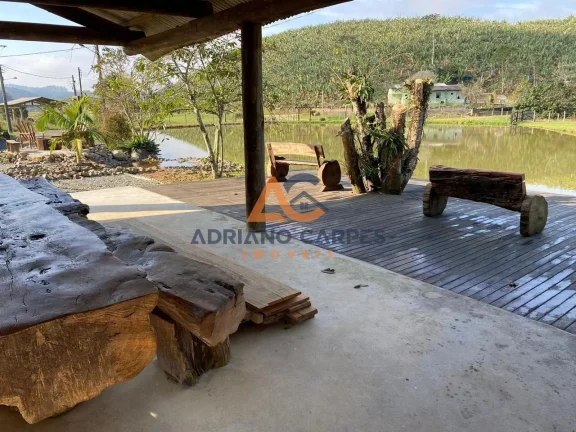 Imagem Chácara à venda em Balneário Piçarras-SC, com 3 dormitórios e 20.000 m² Adriano Carpes Imóveis vende