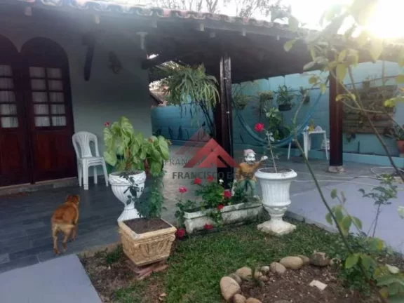 Imagem Casa com 3 dormitórios à venda, 145 m² por R$ 600.000,00 - Itaipu - Niterói/RJ