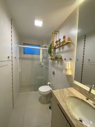 Imagem Apartamento Quadra Mar com 03 dormitórios no Centro de Balneário Camboriú