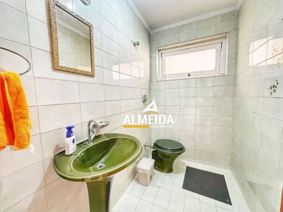 Imagem Casa com 5 dormitórios à venda, 426 m² por R$ 980.000,00 - Parque Universitário - Rio Claro/SP