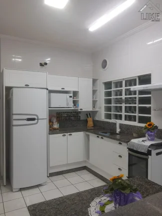 Imagem Casa à venda em São José dos Campos, Jardim Torrão de Ouro - 57m²