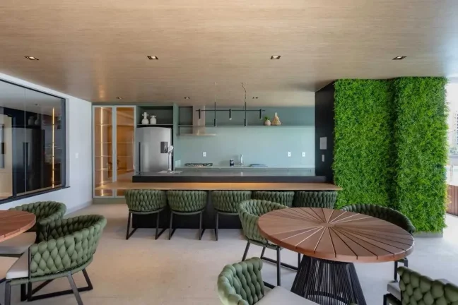 Imagem Apartamento semi-mobiliado com 2 suítes e 2 vagas de garagem na Praia dos Amores