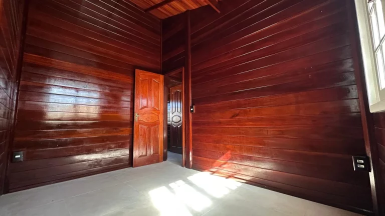 Imagem Casa para Venda em Florianópolis / SC no bairro São João do Rio Vermelho