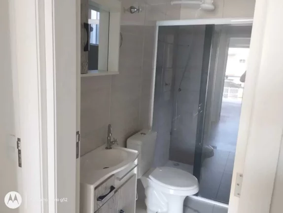 Imagem Geminado próximo ao mar com 3 dormitórios e 2 vagas de garagem em Balneário Piçarras