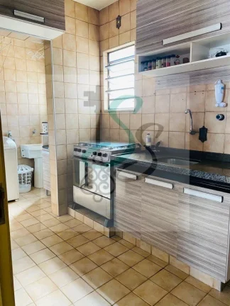 Imagem Venda de Apartamento no Jardim Garcia, Campinas. 3 dormitórios, sala, cozinha, lavanderia, 1 banheiro, 1 lavabo, 1 vaga de garagem descoberta,