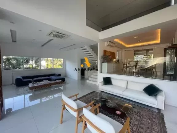 Imagem Rua Senador Júlio Leite - Reserva Itanhangá - Casa moderníssima com amplos cômodos, iluminação natural e linda vista para as montanhas da região.