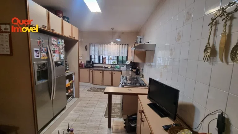 Imagem Impecável casa comercial à venda em Ribeirão Preto-SP, no bairro Ribeirânia: 4 quartos, 2 suítes, 2 salas, 5 banheiros, 4 vagas, 450 m².
