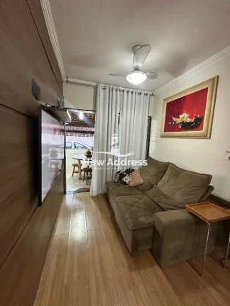 Imagem Casa térrea em condomínio fechado, sol da manhã e churrasqueira à venda em Santa Paula