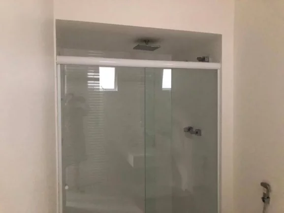 Imagem Linda casa venda em Macaé RJ , Cancela Preta 900m2.