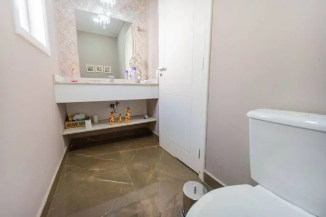 Imagem Casa com 360 m² - 3 suítes, em condomínio na Granja Viana!!!