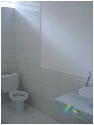 Imagem Rudge Ramos Linda casa 300 metros, 3 dormitórios, Edícula, 4 vagas com excelente localização e valor !!!
