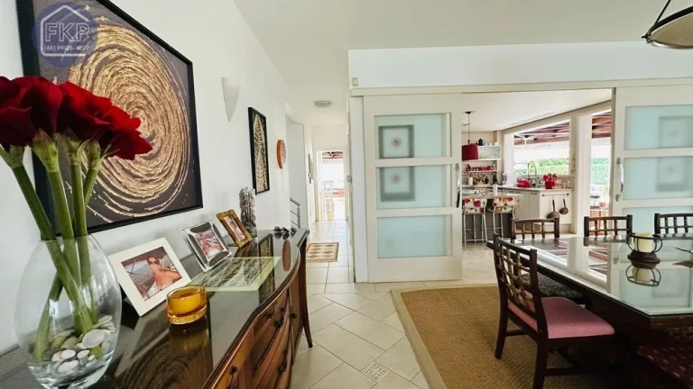 Imagem Casa Alto Padrão 4 dormitórios!