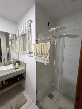 Imagem TRES QUARTOS COM TAMANHO DIFERENCIADO NA PRAIA DA COSTA
