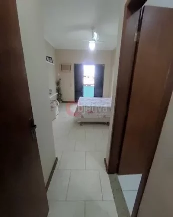 Imagem Casa Independente a venda de 2 quartos (suítes) - Palmeiras - Cabo Frio