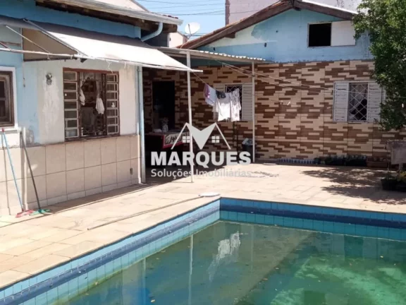 Imagem Casa com piscina e preço incrível no Jardim São Sebastião!