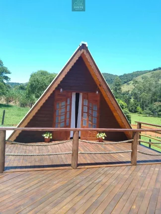 Imagem ️ 3 CHALÉS PARA 4 PESSOAS - PRONTOS PARA LOCAÇÃO - TERRENO DE 1.000 METROS QUADRADOS