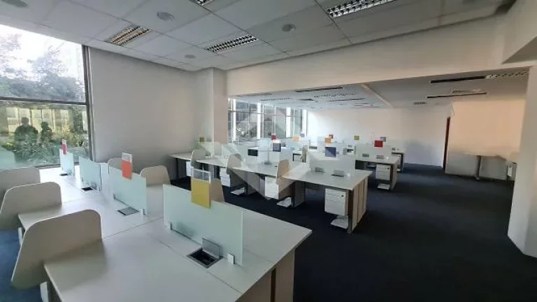 Imagem Aluga/Vende Excelente Prédio Uniempresarial Centro Rio de Janeiro 4.811m2