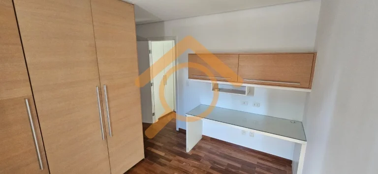 Imagem Casa de luxo no Condomínio Flora Park: 2 quartos, 2 suítes, 2 salas, 2 vagas na cidade de São Paulo, Jardim Marajoara - 160m².