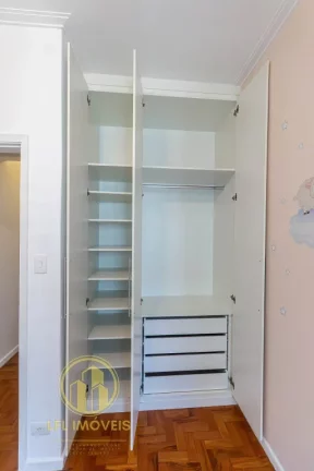 Imagem Apartamento para Venda ou Locação, 2 dormitórios com 1 suíte, 1 vaga. Itaim Bibi