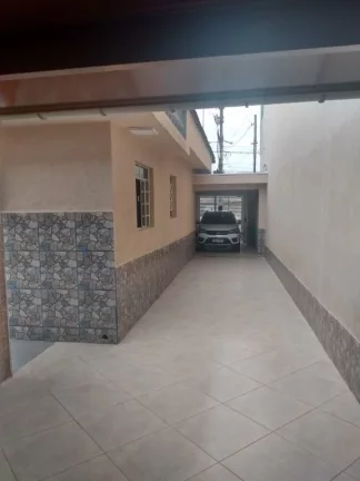 Imagem Casa com 4 dormitórios à venda, 236 m² por R$ 699.000,00 - Vila Amorim - Suzano/SP