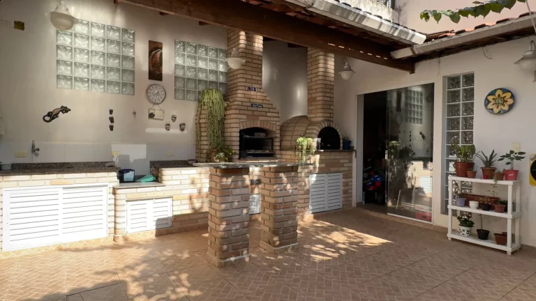 Imagem Casa Aconchegante com Quintal Gourmet em Rua Tranquila!