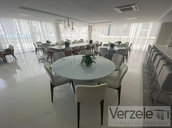 Imagem Apartamento 3 dormitórios para Venda em Balneário Camboriú / SC no bairro Barra Sul