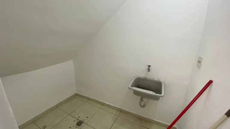 Imagem Salão Comercial de Esquina para Locação – Miolo do Ipiranga