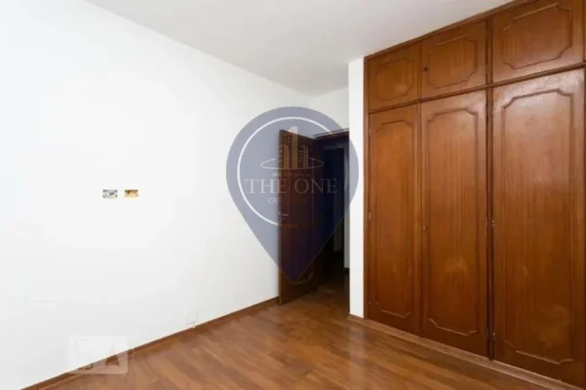 Imagem Apartamento à venda no Jardim Paulista, São Paulo-SP: 3 quartos, 1 suíte, 3 banheiros, 1 vaga, 108m². Venha conferir!