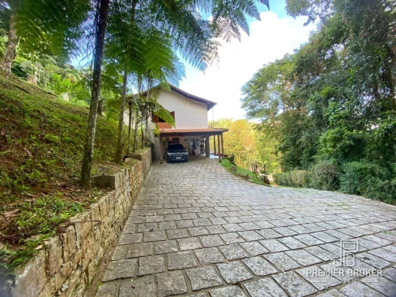 Imagem Casa à venda, 284 m² por R$ 1.700.000,00 - Parque do Imbui - Teresópolis/RJ