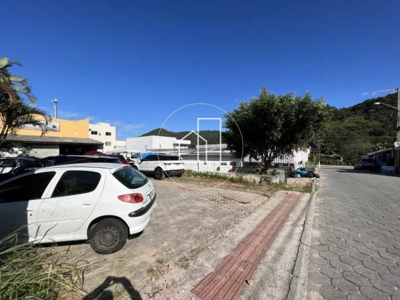 Imagem Galpão para Venda em Florianópolis / SC no bairro São João do Rio Vermelho