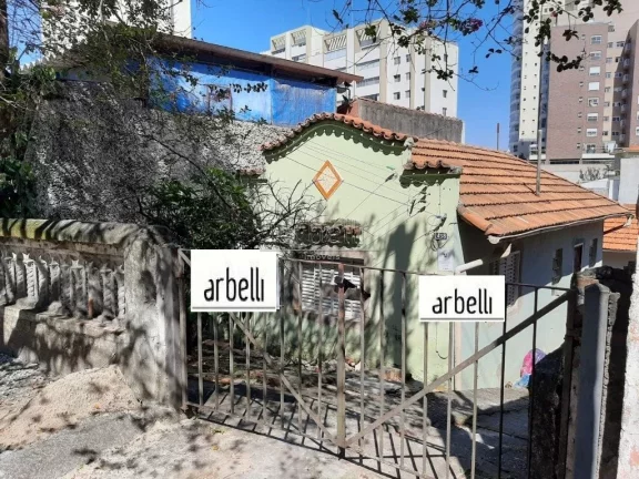 Imagem Terreno com 172 metros quadrados, com uma casa. Dimensão do terreno de 8x22 metros. Ótima localiza...