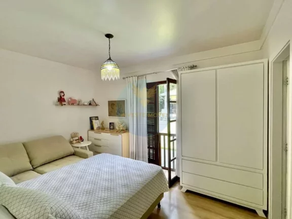 Imagem Casa a Venda no bairro Granja Viana - Cotia, SP