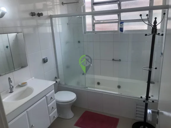Imagem Linda Casa no Boqueirão com 200m²,sendo 4 dormitórios e 1 suíte, vaga para dois carros com quintal grande