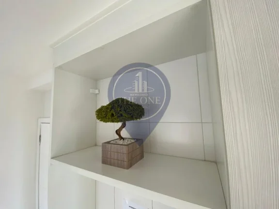 Imagem Apartamento para locação na Vila Olímpia, São Paulo-SP: 1 quarto, 2 salas, 1 banheiro, 1 vaga de garagem - 43m² de pura elegância!