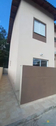 Imagem Casa nova com 2 suítes, corredor lat.com linda vista, acabamento de 1a.