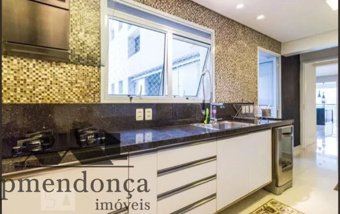 Imagem Apartamento 4 dormts, 3 suites, 3 vagas, mobiliado e reformado.., andar alto