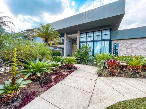 Imagem Casa com 4 Quartos para Alugar, 1.500 m² em Barra Da Tijuca - Rio De Janeiro