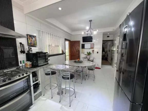 Imagem Casa Sobrado 3 Dormitórios Quintal Churrasqueira Próximo Bosque Maia À Venda, 205 m² por R$ 830.000 - Jardim Santa Cecília - Guarulhos/SP - SO5261