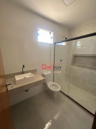 Imagem Casa com 3 dormitórios à venda, 125 m² por R$ 850.000,00 - Vila Sao Pedro - São Pedro da Aldeia/RJ