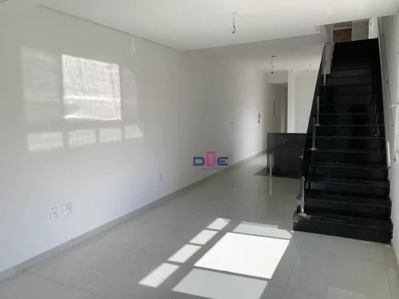 Imagem Casa com 3 dormitórios à venda, 155 m² por R$ 1.300.000,00 - Embaré - Santos/SP