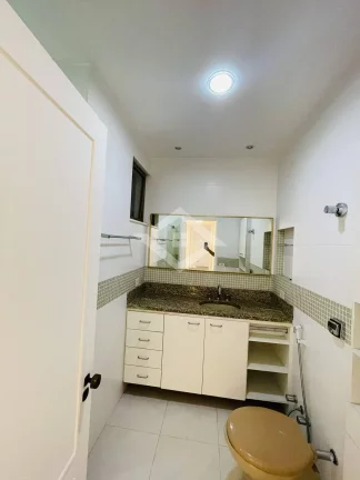 Imagem Cobertura Duplex de 5 Quartos para Venda em Copacabana com 250 m²